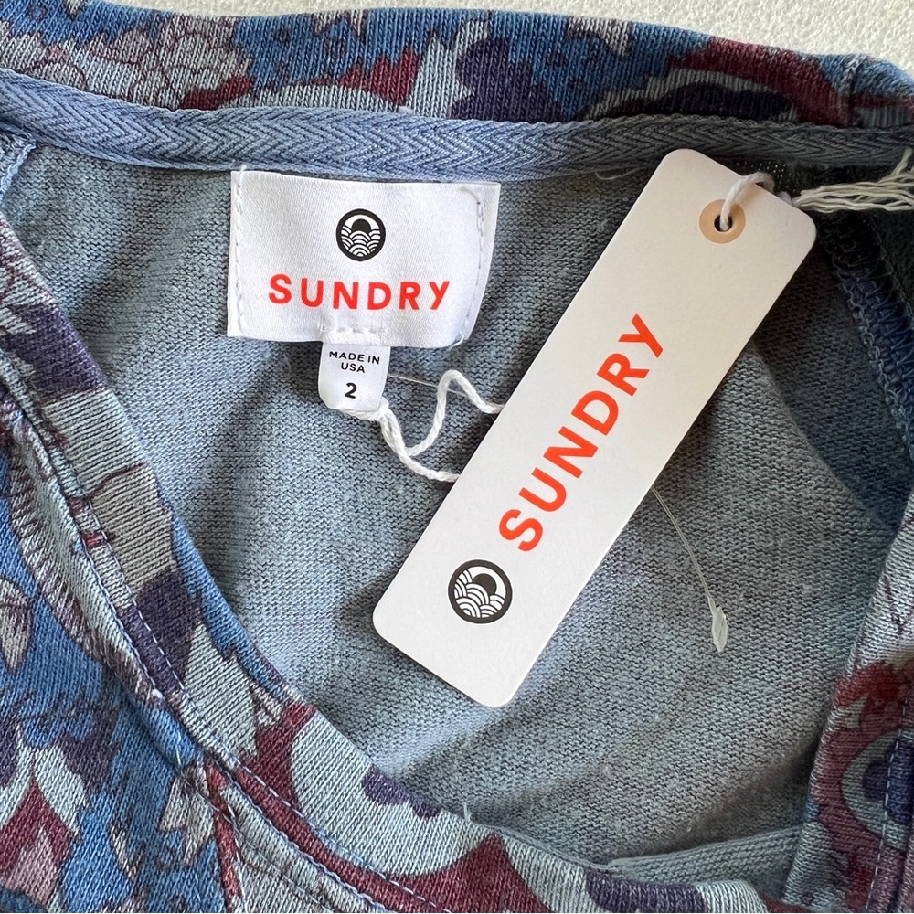 Sundry Paisley Raglan Top - Picture 6 of 8